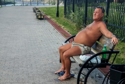 Оголение на людях